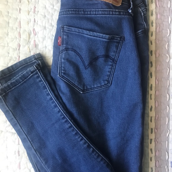 Levi’s denim jean - Picture 3 of 3